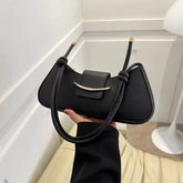 Cash trendy shoulder bag